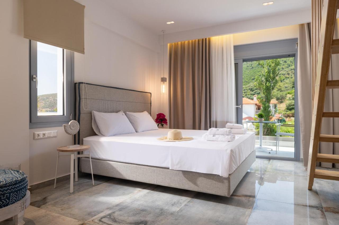 Notia Luxury Living Aparthotel Porto Koufo Luaran gambar