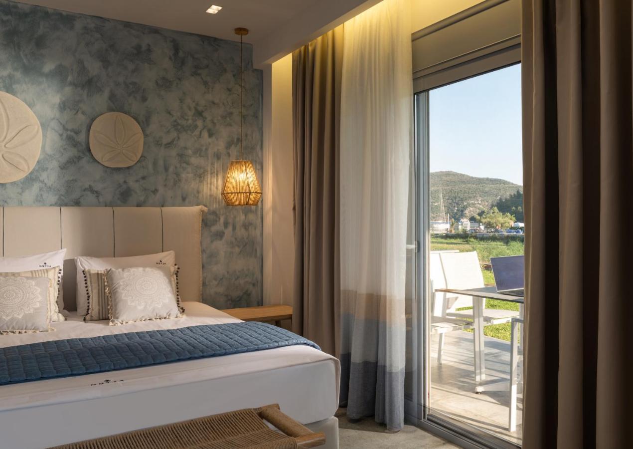 Notia Luxury Living Aparthotel Porto Koufo Luaran gambar
