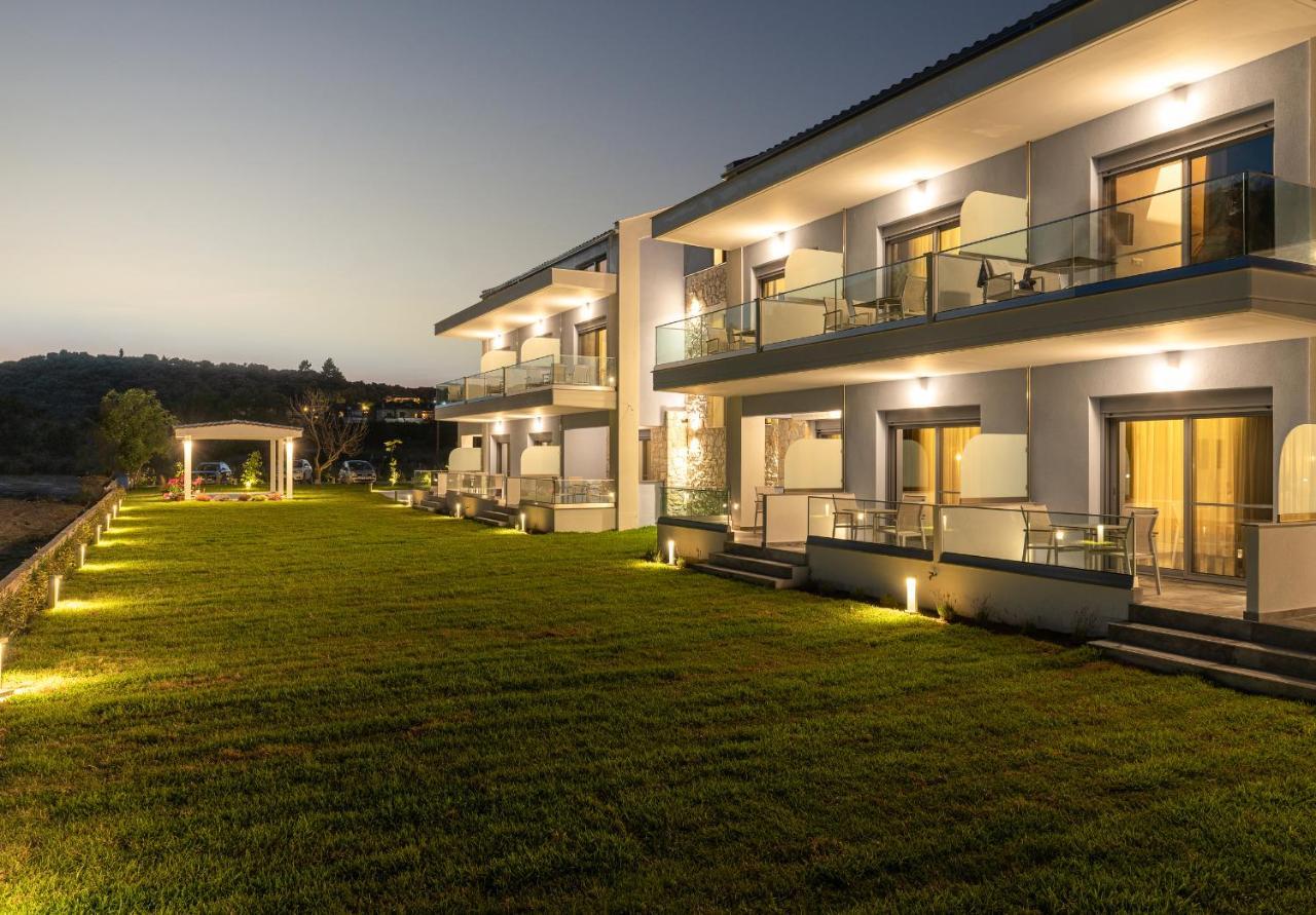 Notia Luxury Living Aparthotel Porto Koufo Luaran gambar