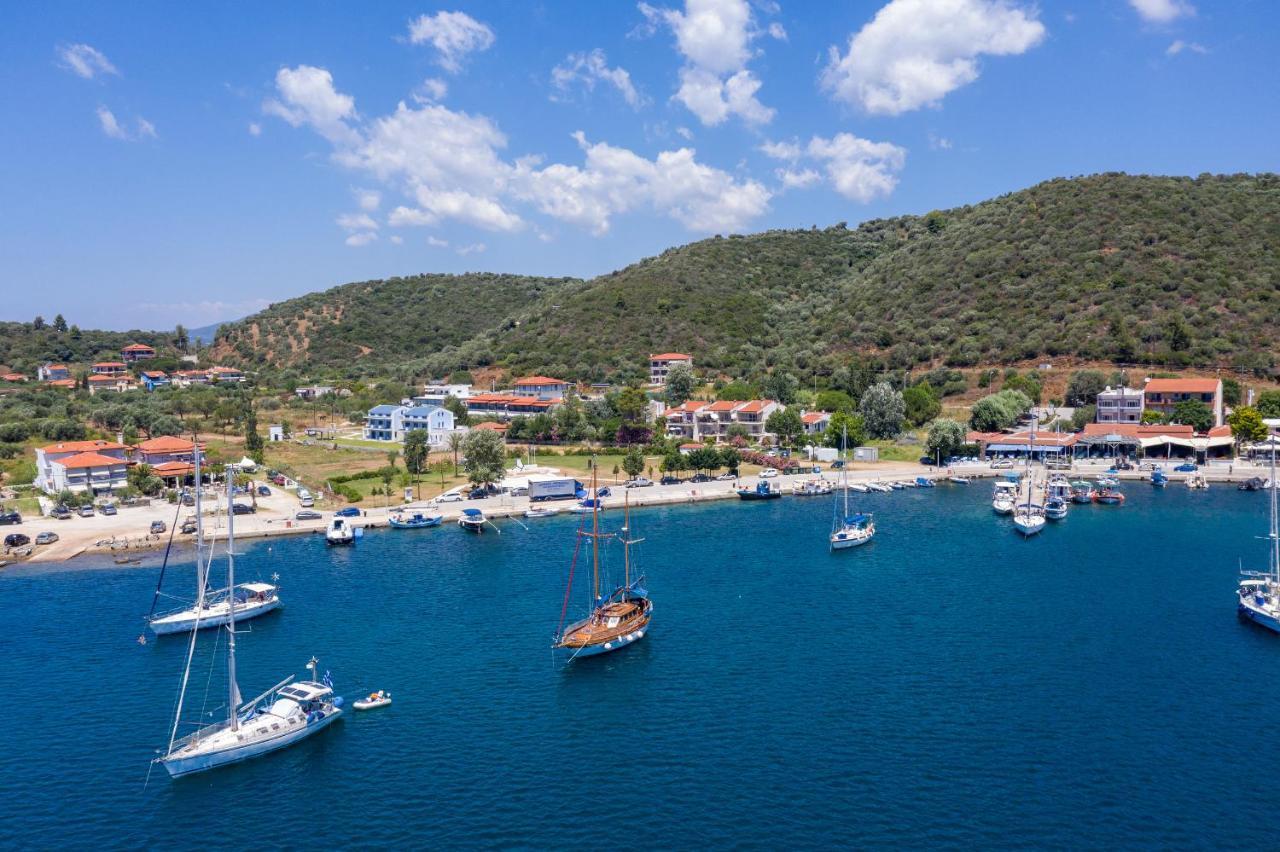 Notia Luxury Living Aparthotel Porto Koufo Luaran gambar