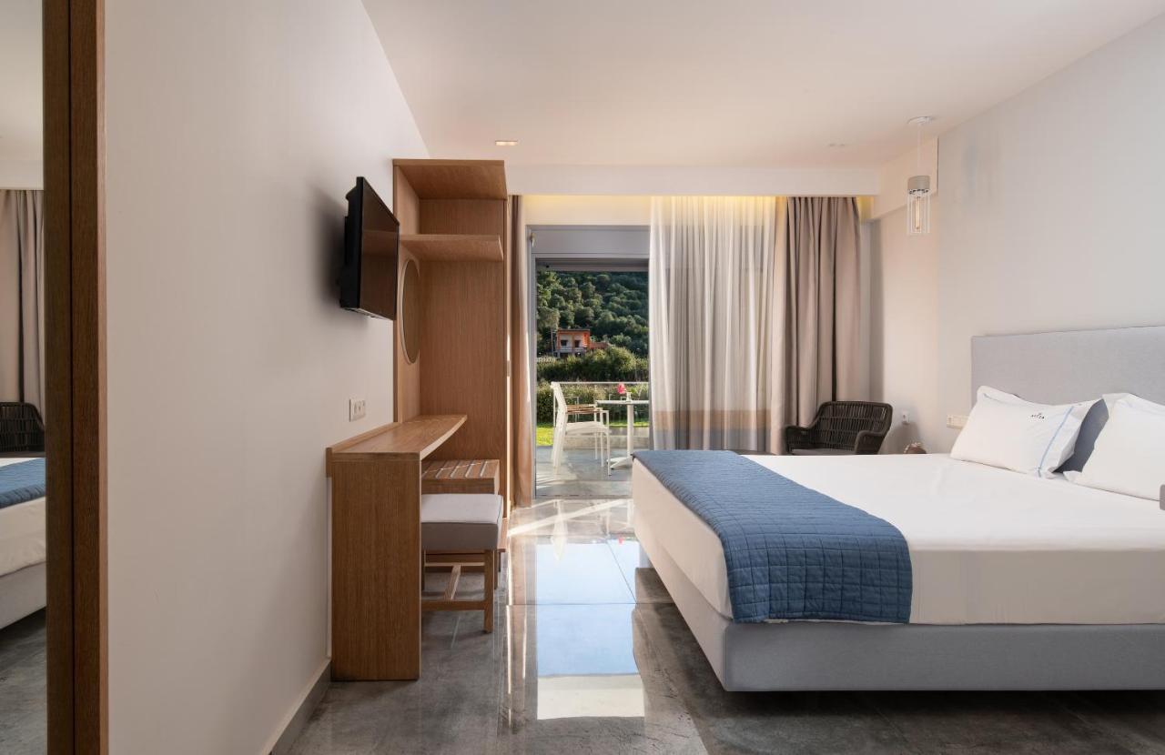 Notia Luxury Living Aparthotel Porto Koufo Bilik gambar